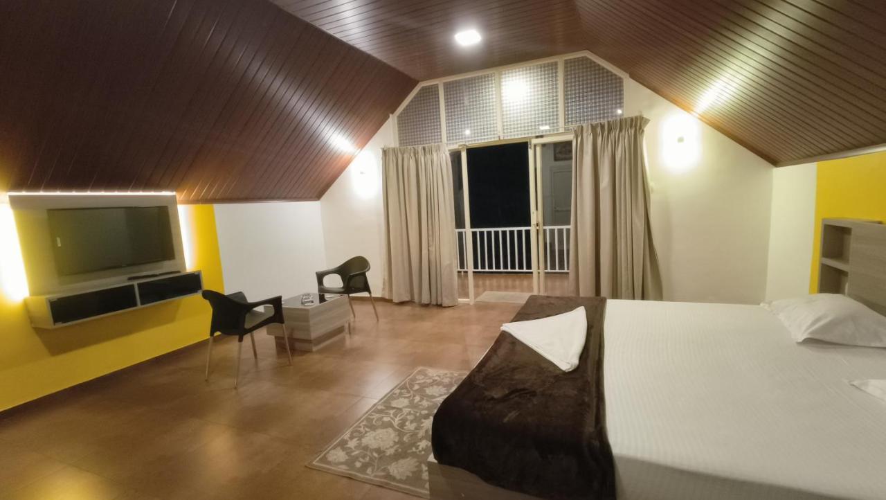 Happy Holidays Resort Kanthalloor Dış mekan fotoğraf