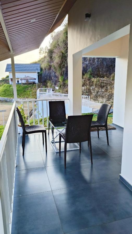 Happy Holidays Resort Kanthalloor Dış mekan fotoğraf